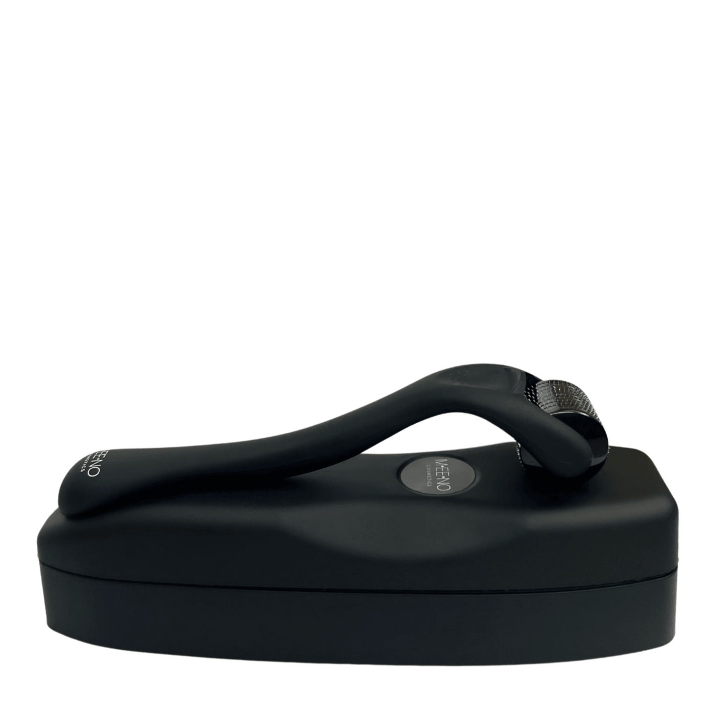 A Meeno Cosmetics Derma Roller with 540 0.5mm titanium needles and a derma roller case included